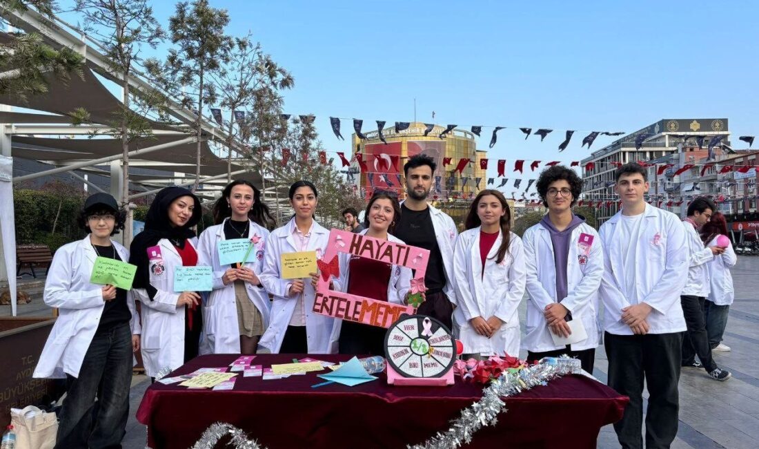 Aydın’da Genç Hekim Adayları Erken Teşhisle Meme Kanserine Dikkat Çektikleri Etkinlik Düzenledi Aydın Adnan Menderes Üniversitesi'nden tıp öğrencileri, "Hayatı Erteleme" mesajıyla meme