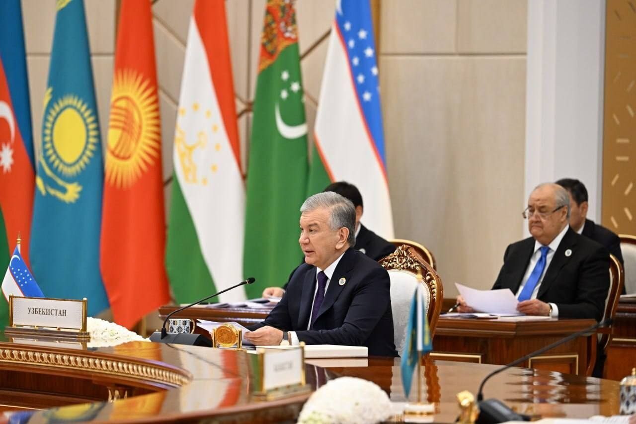 Özbekistan Cumhurbaşkanı Şevket Mirziyoyev'in başkanlığında düzenlenen 7. Orta Asya Devlet