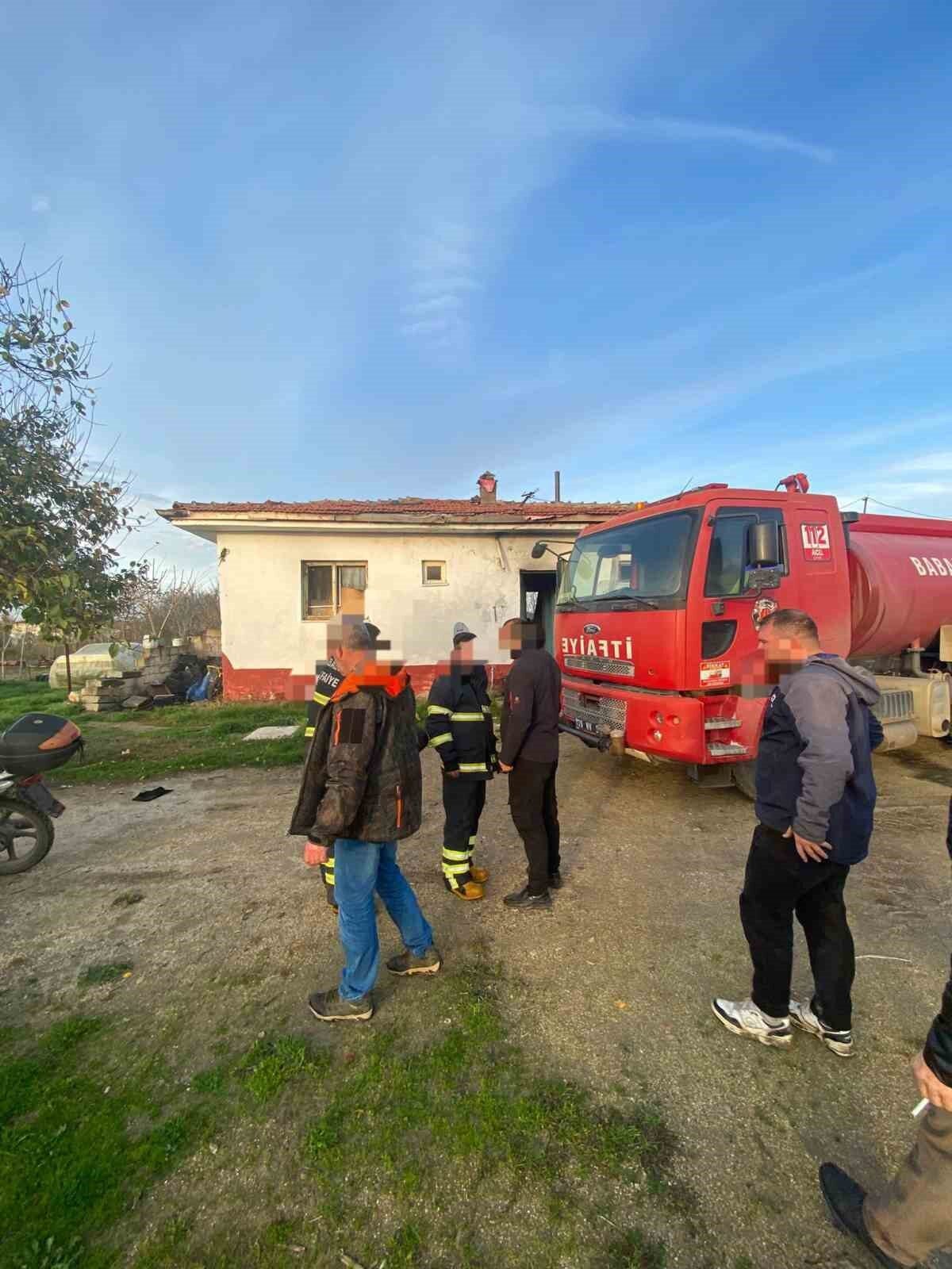 Kırklareli'nin Babaeski ilçesinde bir evde çıkan yangında 46 yaşındaki C.S.