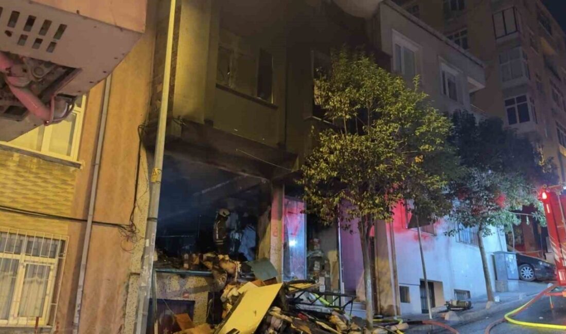İstanbul Bağcılar'da 5 katlı bir binanın giriş katındaki iş yerinde