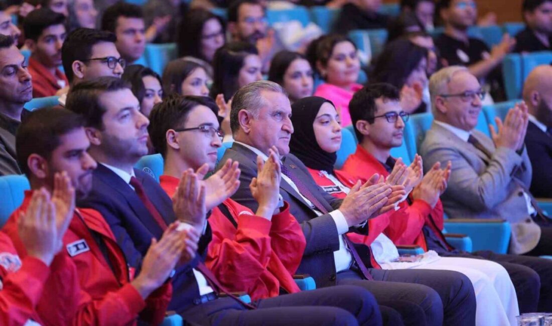 Gençlik ve Spor Bakanı Osman Aşkın Bak, milli teknoloji hamlesinin