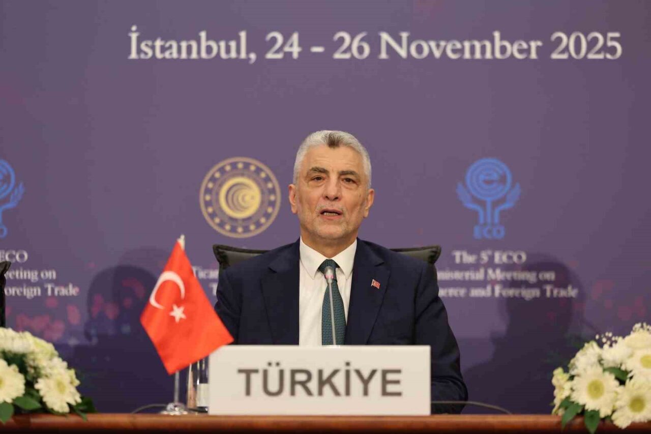 Ticaret Bakanı Ömer Bolat, İstanbul'da düzenlenen EİT Ticaret Bakanları Toplantısı'nda,