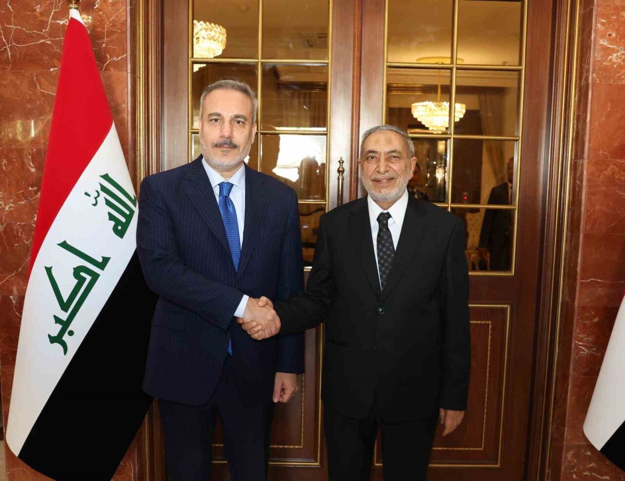 Dışişleri Bakanı Hakan Fidan, Bağdat'ta Irak Temsilciler Meclisi Başkanı Mahmud