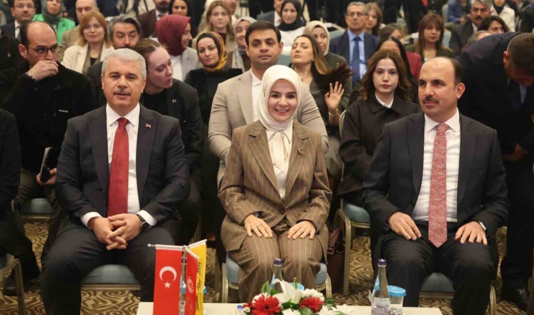 Aile ve Sosyal Hizmetler Bakanı Mahinur Özdemir Göktaş, demografik değişimlerin