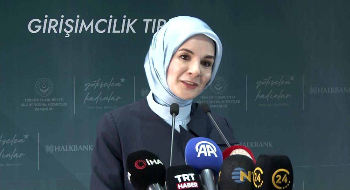 Kadın Girişimcilerin Desteklenmesi İçin Yükselen Kadınlar Eğitim Tırı Türkiye’yi Geziyor