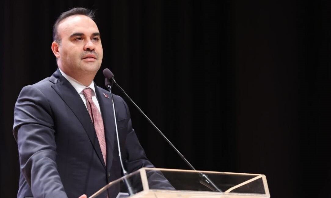 Sanayi ve Teknoloji Bakanı Mehmet Fatih Kacır, KOSGEB Kapasite Geliştirme