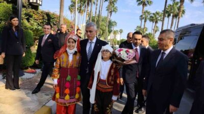 Sağlık Bakanı Kemal Memişoğlu, Mersin ziyaretinde Türkiye’nin sağlık alanında bilim