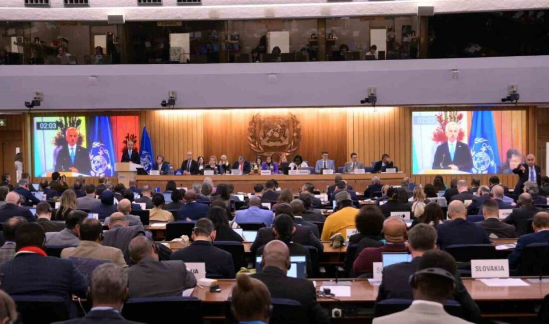 Ulaştırma ve Altyapı Bakanı Abdulkadir Uraloğlu, Londra'daki IMO Genel Kurulu'nda,