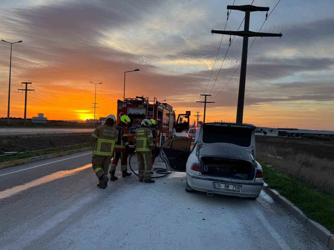 Balıkesir’in Bandırma ilçesinde meydana gelen olayda, 34 BN 758 plakalı