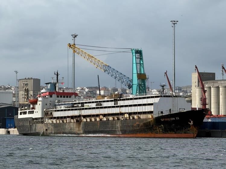 Bandırma’daki canlı hayvan gemisindeki işlemler hakkında yargıya başvuruldu Balıkesir'in Bandırma Limanı'nda Uruguay'dan getirilen 2.901 damızlık gebe büyükbaş hayvanın