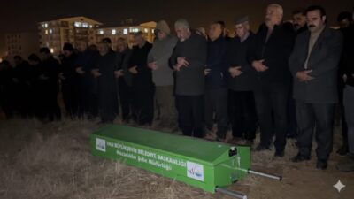 Van-Hakkari karayolunda baraja düşen otomobilde hayatını kaybeden 22 yaşındaki Cihat