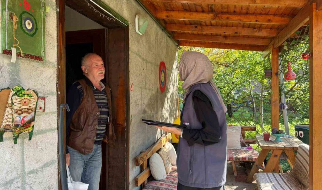 Başiskele Belediyesi, “Gönül Bağı Projesi” Kapsamında Hane Ziyaretlerine Devam Ediyor Başiskele Belediyesi, "Gönül Bağı Projesi" çerçevesinde hane ziyaretlerine devam ederek,