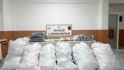 Van'ın Başkale ilçesinde jandarma, 4 milyon 163 bin TL değerinde