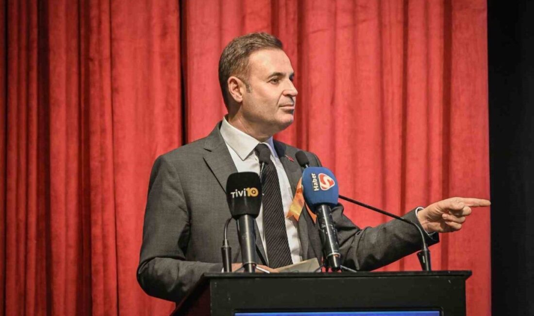 Balıkesir’de Amatör Spor Kulüplerine 75 Milyon Lira Destek Müjdesi Verildi Balıkesir Büyükşehir Belediye Başkanı Ahmet Akın, 20 ilçede gençlerin spora