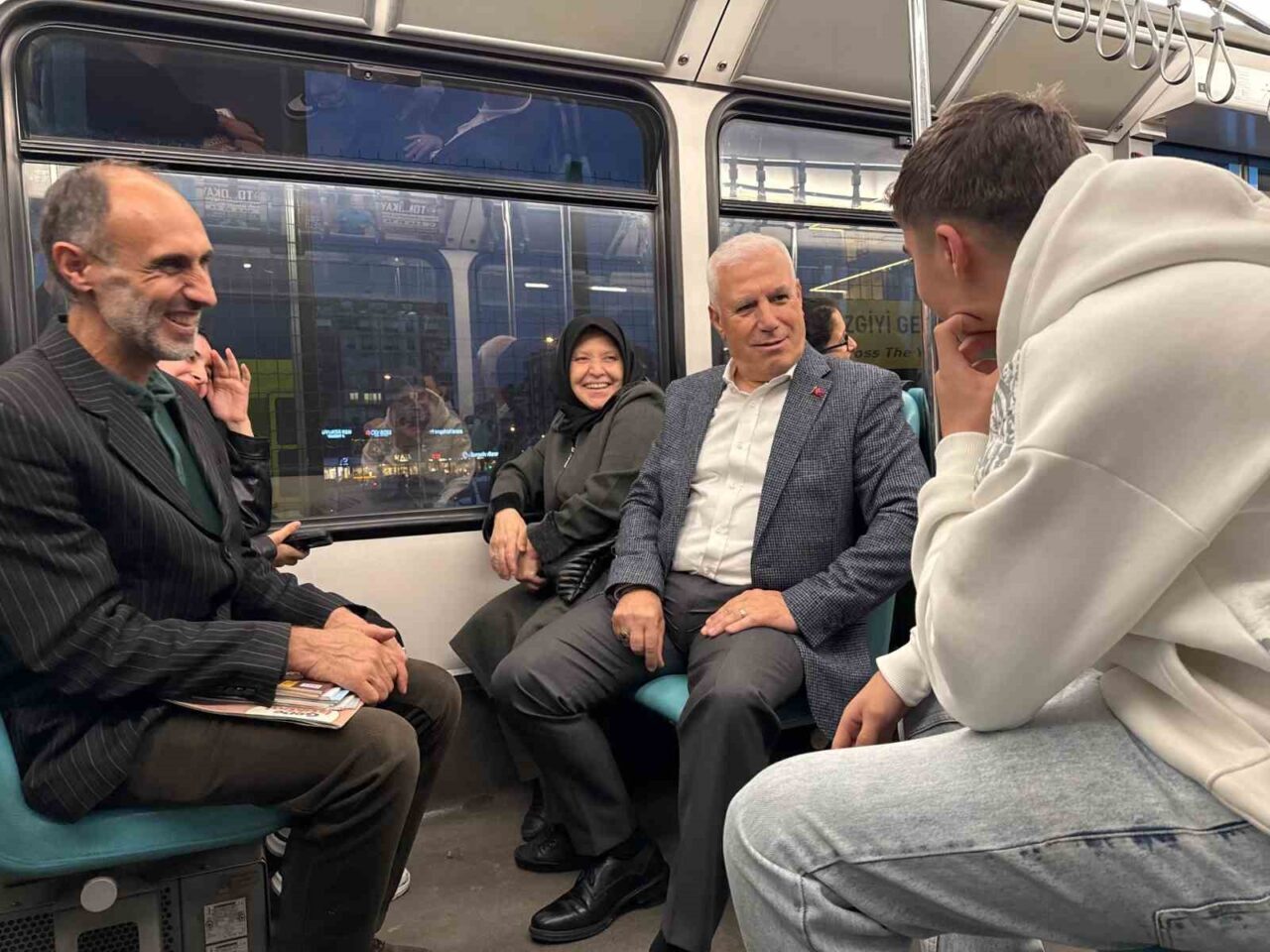 Bursa Büyükşehir Belediyesi, toplu ulaşım ve raylı sistemlerle ilgili görüş