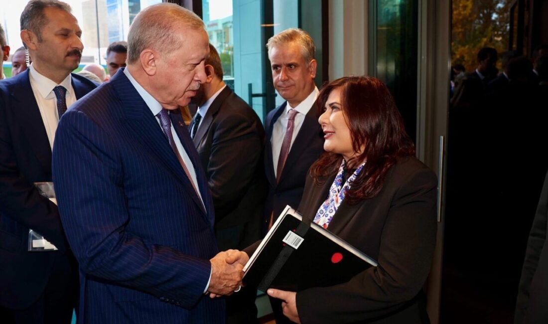 Aydın Büyükşehir Belediye Başkanı Çerçioğlu’ndan Genişletilmiş İl Başkanları Toplantısı’nda Birlik Mesajı Aydın Büyükşehir Belediye Başkanı Özlem Çerçioğlu, Cumhurbaşkanı Recep Tayyip Erdoğan'ın