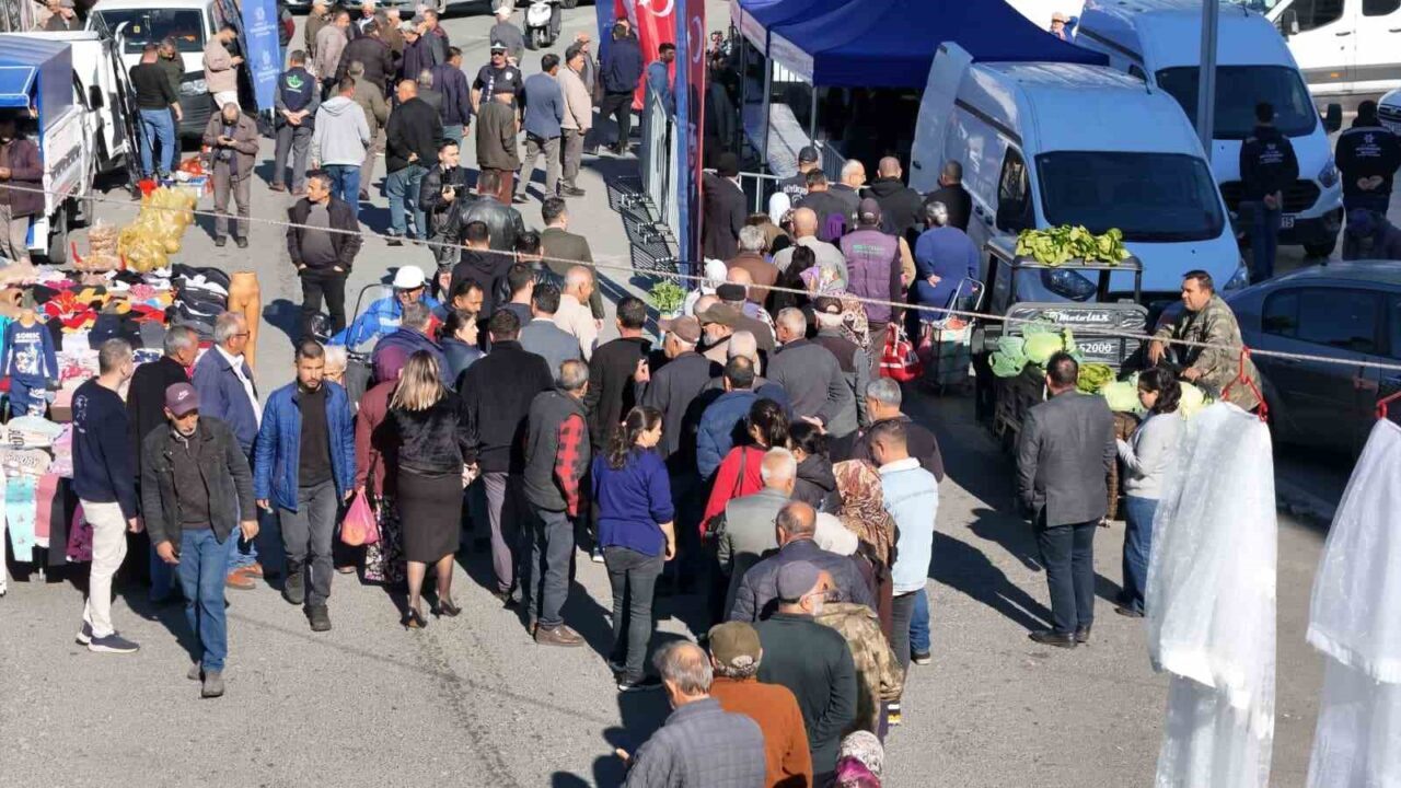 Aydın Büyükşehir Belediyesi, Ata Tohumlarının korunması amacıyla başlattığı çalışmalara devam