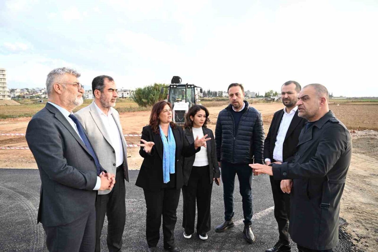 Aydın Büyükşehir Belediye Başkanı Özlem Çerçioğlu, AK Parti İl Başkanı