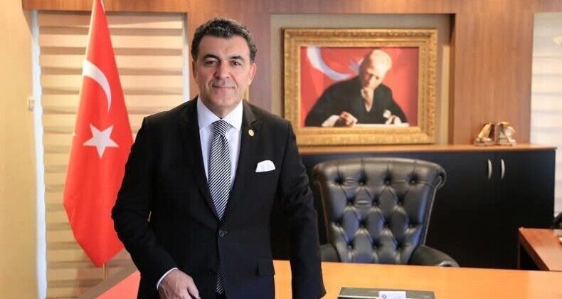 Ardahan Belediye Başkanı Faruk Demir, 10 Kasım Atatürk’ü Anma Günü'nde,