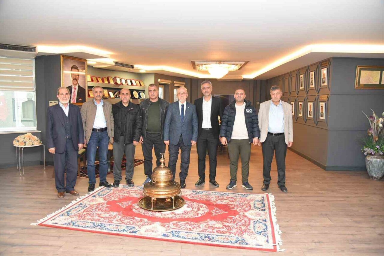 Elazığ Ticaret Borsası Başkanı Mehmet Ali Dumandağ, Heylanlılar Yardımlaşma ve