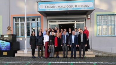 Osmangazi Belediye Başkanı Erkan Aydın, 24 Kasım Öğretmenler Günü'nde Rahmiye