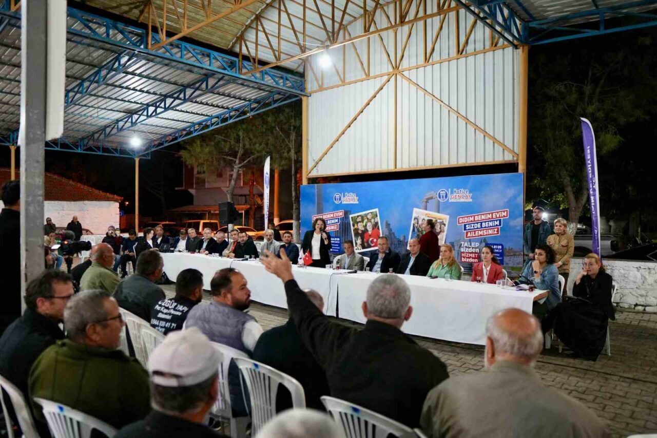 Didim Belediyesi, halkın ihtiyaçlarını belirlemek amacıyla "Mahallemi Dinliyorum" buluşmalarını Balat