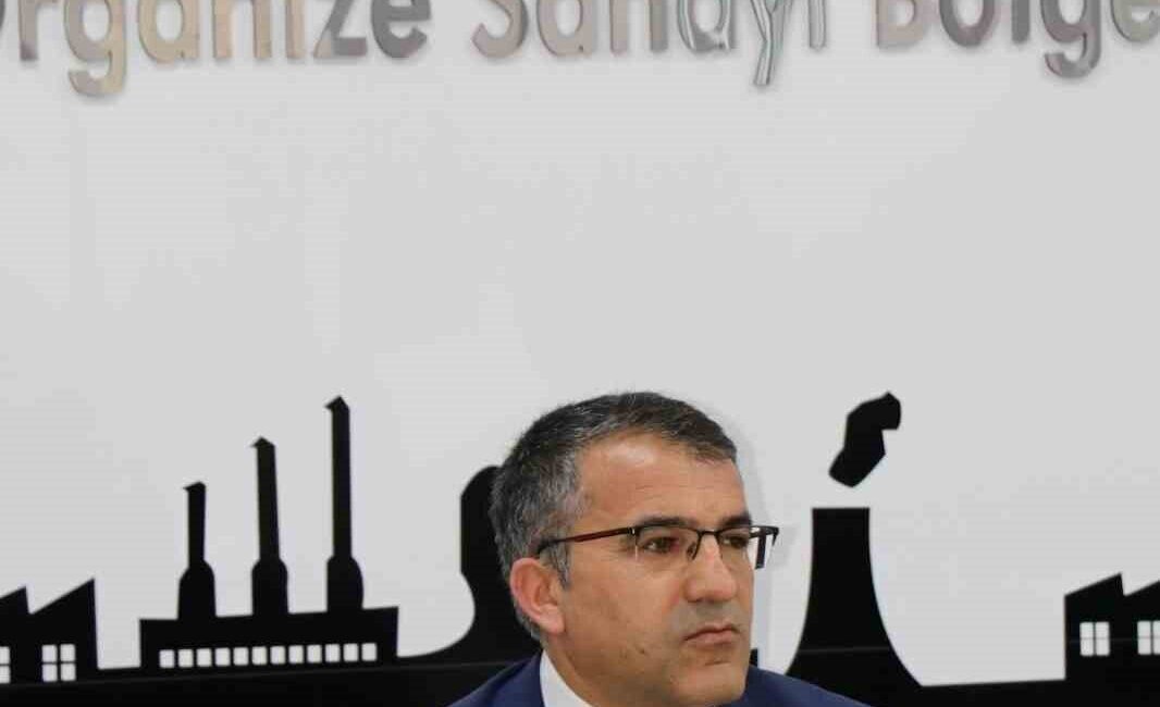Van Organize Sanayi Bölgesi Yönetim Kurulu Başkanı Memet Aslan, 24