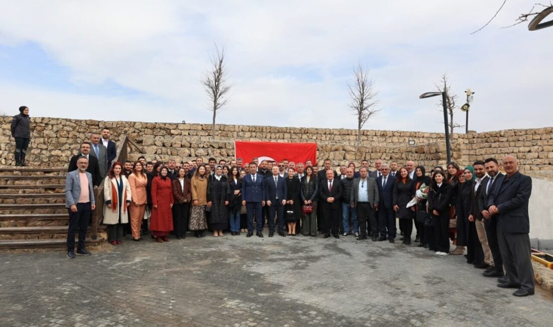 24 Kasım Öğretmenler Günü dolayısıyla Bünyan Belediye Başkanı Selahattin Metin,