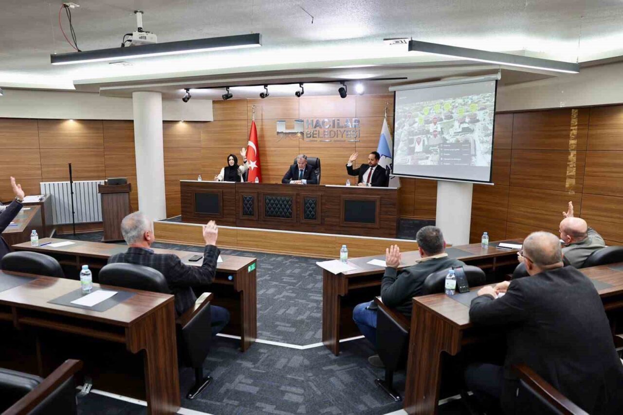 Hacılar Belediye Meclisi'nin Kasım ayı toplantısı, Belediye Başkanı Bilal Özdoğan