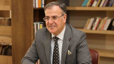 Hacılar Belediye Başkanı Bilal Özdoğan, 24 Kasım Öğretmenler Günü'nde yayımladığı