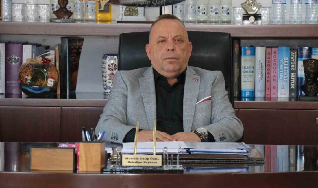 Bozdoğan Belediye Başkanı M. Galip Özel, sosyal medyada kendisi ve