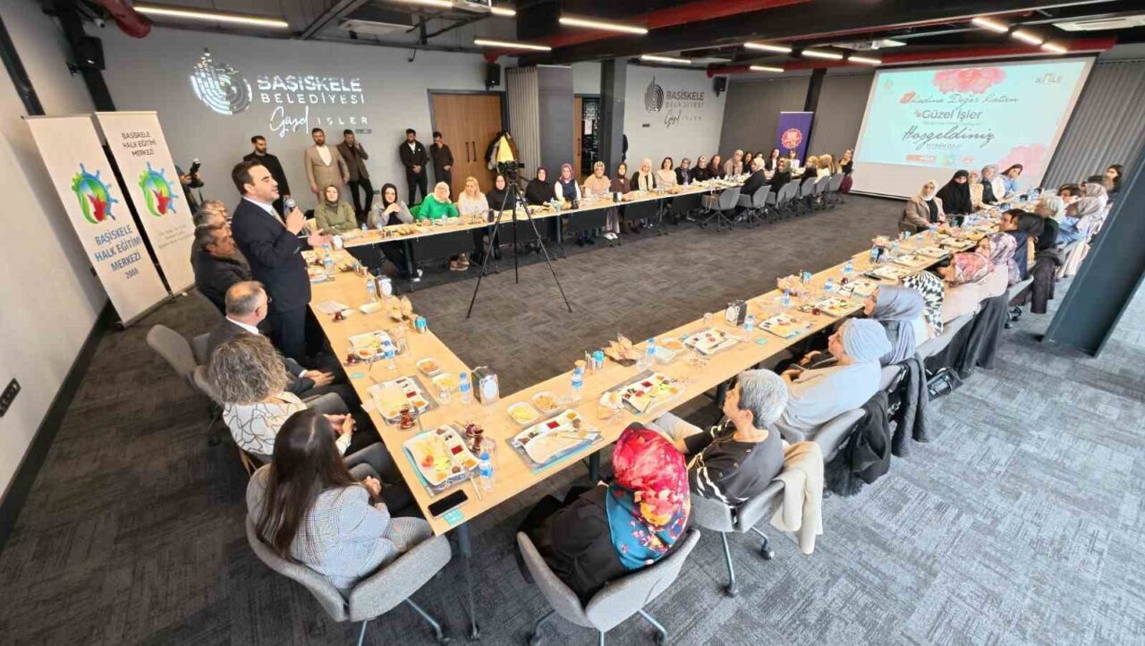 Başiskele Belediye Başkanı Yasin Özlü, kadın eğitmenlerle bir araya gelerek,