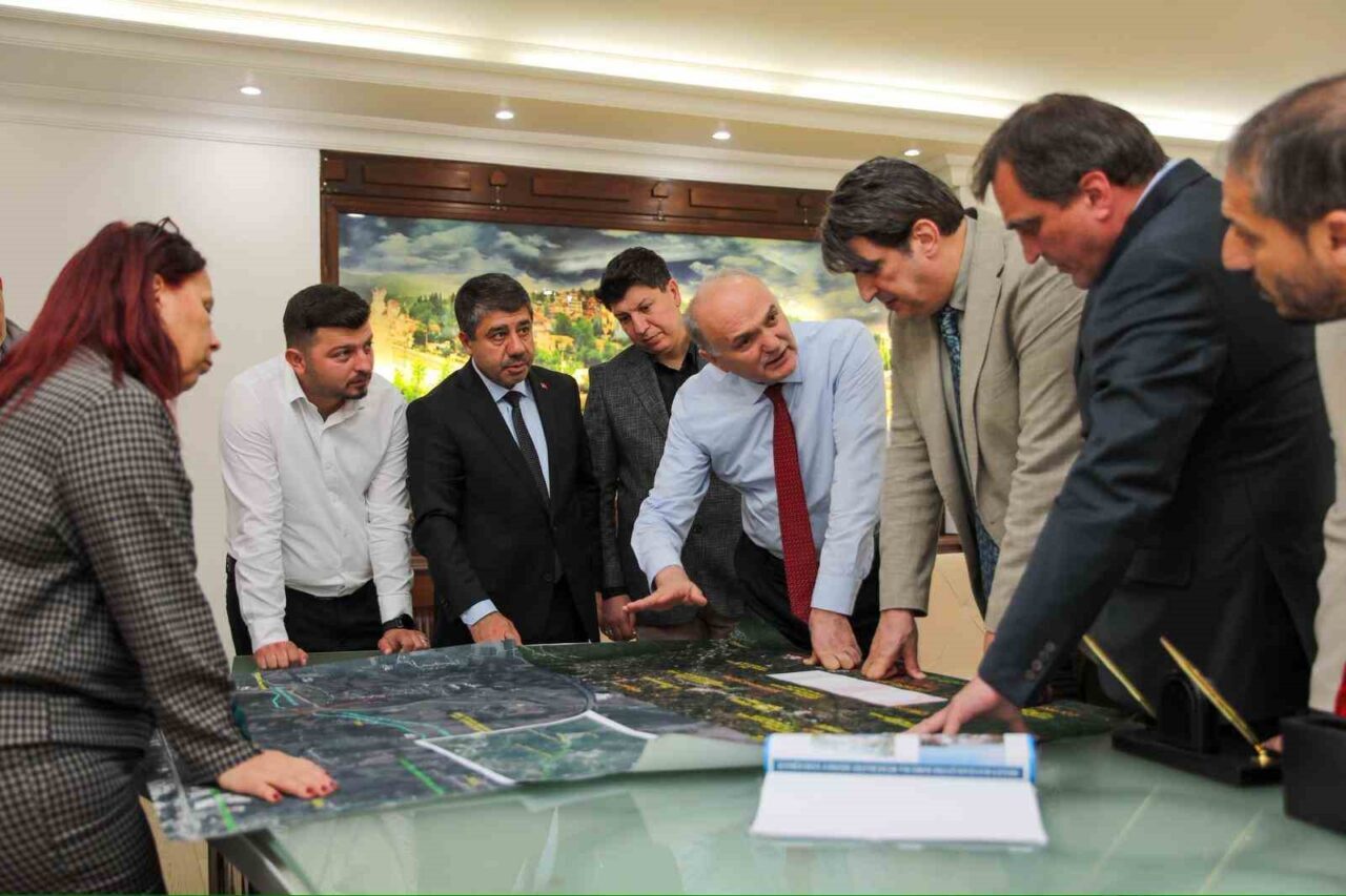 Düzce Belediye Başkanı Özlü, İSKİ ile Yatırım Süreçlerini Değerlendirdi