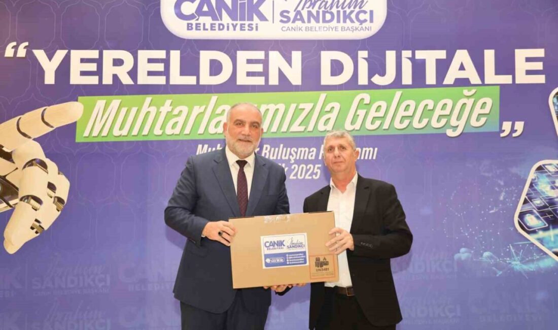 Canik Belediyesi Dijital Dönüşüm Projeleriyle Muhtarlık Hizmetlerini Yenilikçi Hale Getiriyor Canik Belediye Başkanı İbrahim Sandıkçı, muhtarlık hizmetlerinde dijital dönüşüm çalışmalarını