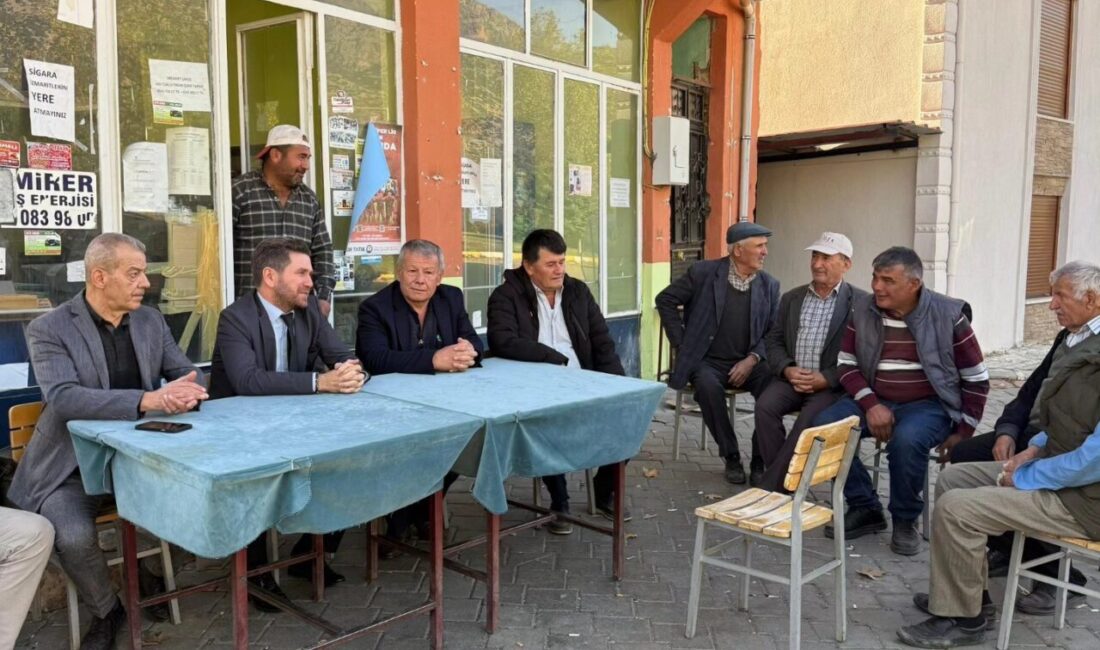 Tavas Belediye Başkanı Kadir Tatık, Pınarlar Mahallesi'nde vatandaşlarla bir araya