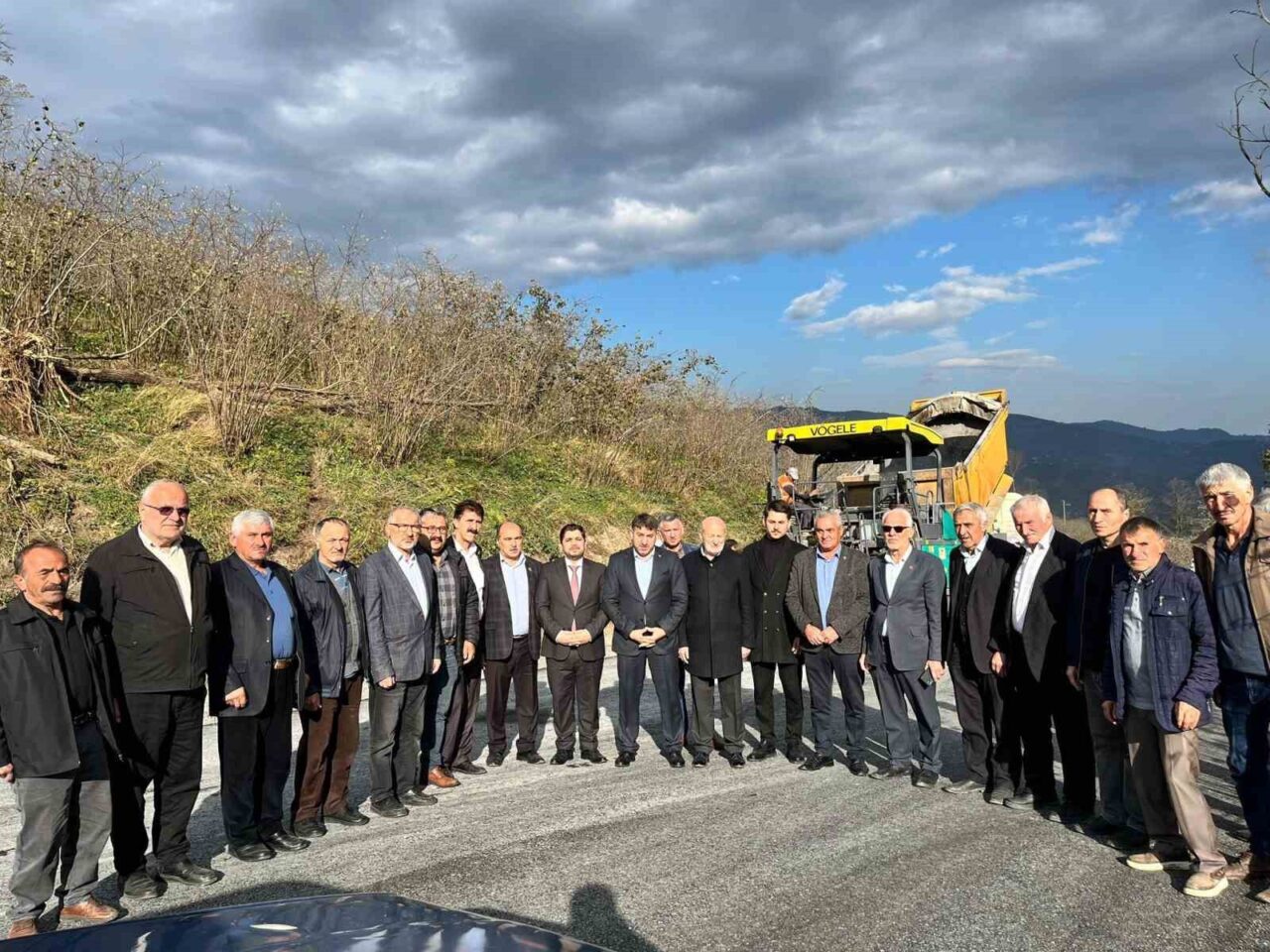 Ulubey Belediye Başkanı İsa Türkcan, Sapdere-Damarlı yolunda süren çalışmaların önemini