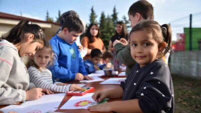 Samsun'un Atakum ilçesinde, 20 Kasım Dünya Çocuk Hakları Günü kapsamında