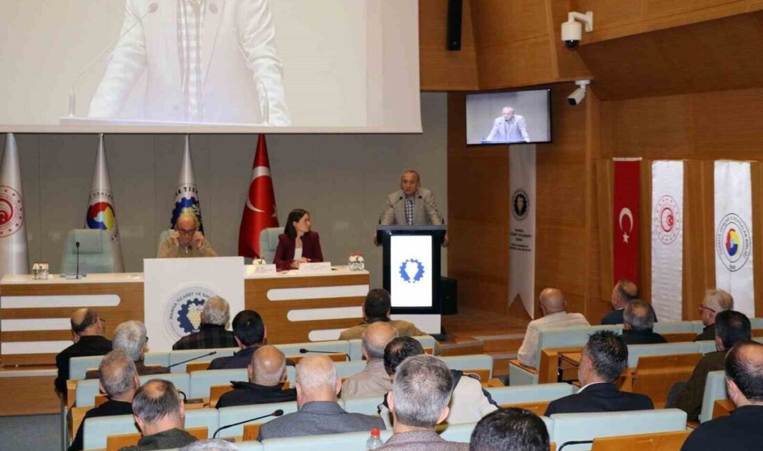 Manisa Ticaret ve Sanayi Odası'nın Kasım Ayı Meclis Toplantısı'nda Yönetim