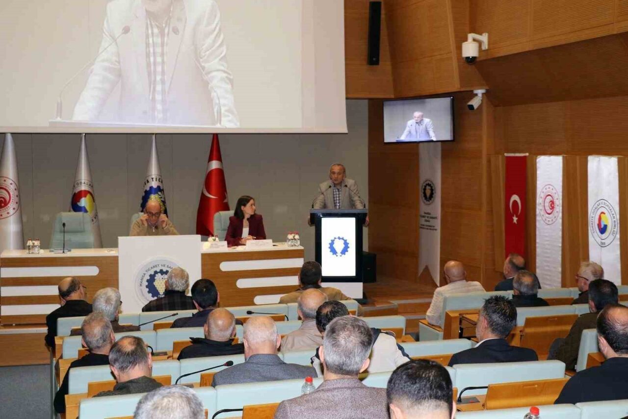 Manisa TSO Kasım Ayı Meclis Toplantısı'nda Yönetim Kurulu Başkanı Mehmet