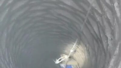 Batman'ın Petrol Mahallesi'nde kaybolan bir horoz, 20 metrelik eski su