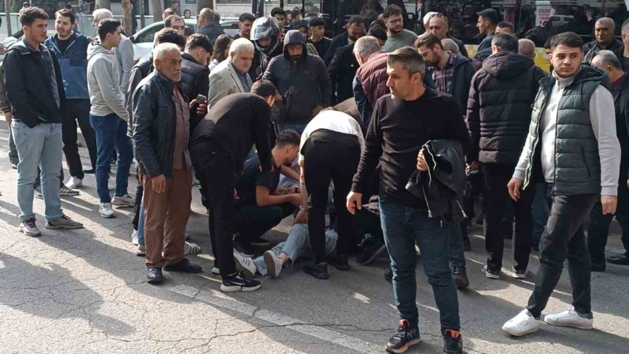 Batman'da yolun karşısına geçmeye çalışan 17 yaşındaki bir çocuk, bir