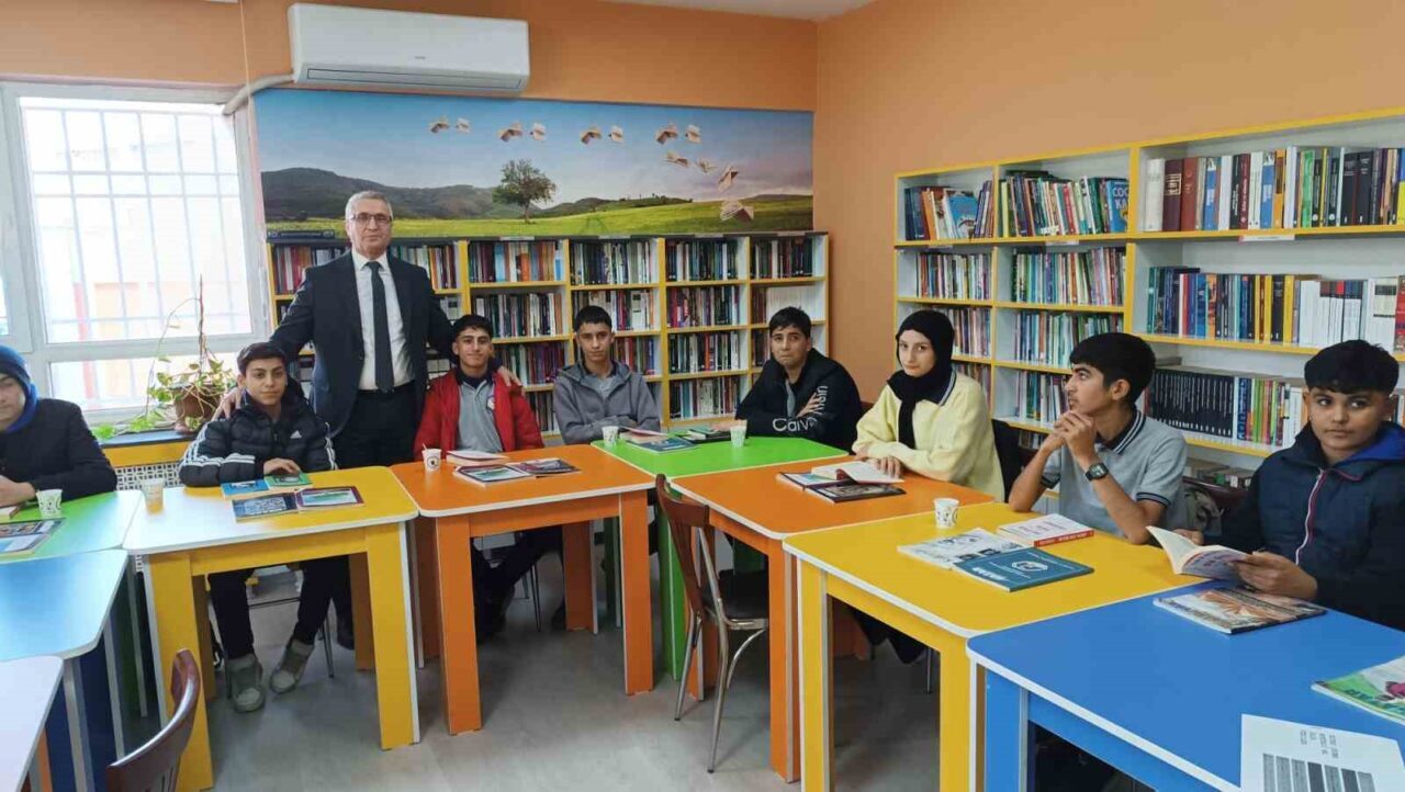 Batman'da 2020 yılında kurulan Okuma Noktası, 4,5 yılda 40 bin
