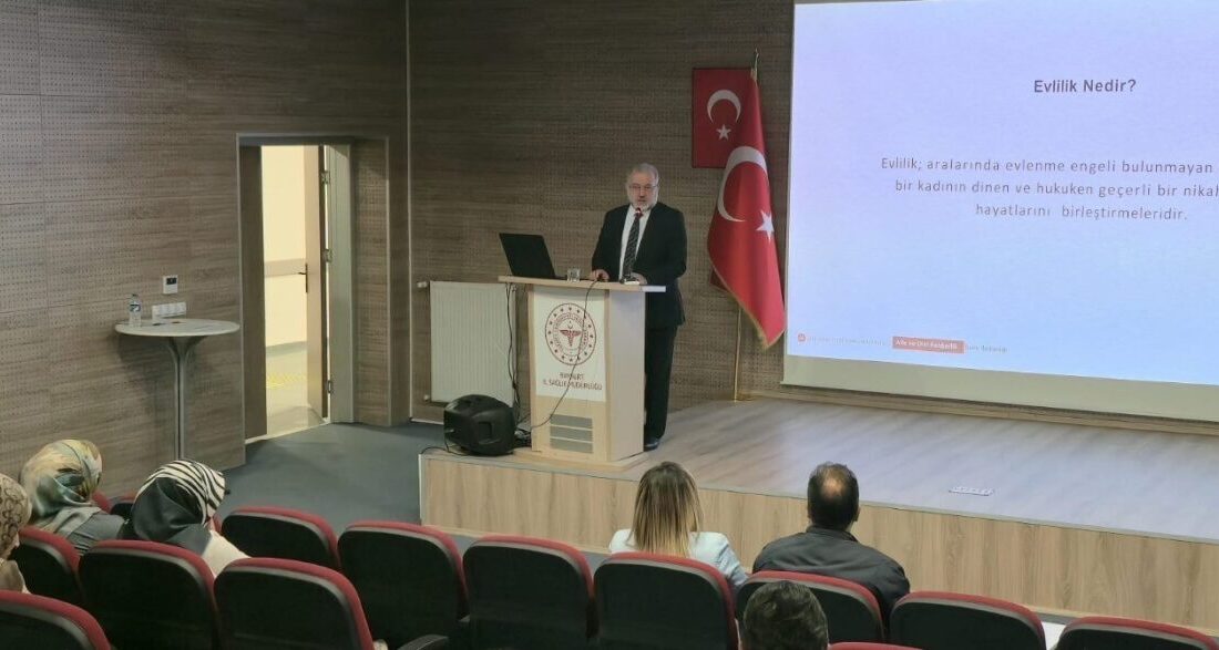 Bayburt’ta Evliliğin Aile ve Nesil Koruma Üzerindeki Önemi Üzerine Seminer Gerçekleştirildi Bayburt İl Müftülüğü, "Neslin Korunması ve Yetiştirilmesinde Evliliğin Önemi" adlı