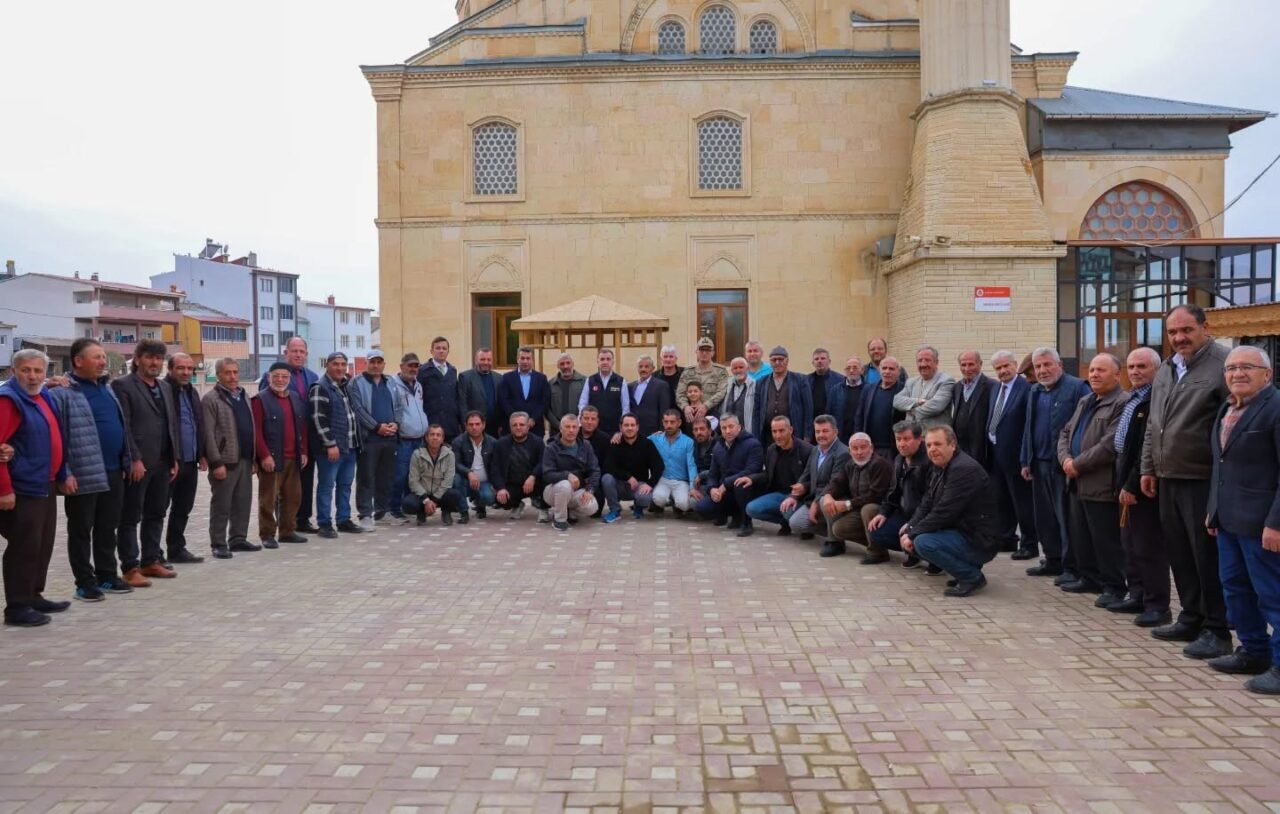 Vali Eldivan, Adabaşı ve Aydıncık Köylerinde Vatandaşların Taleplerini Dinledi