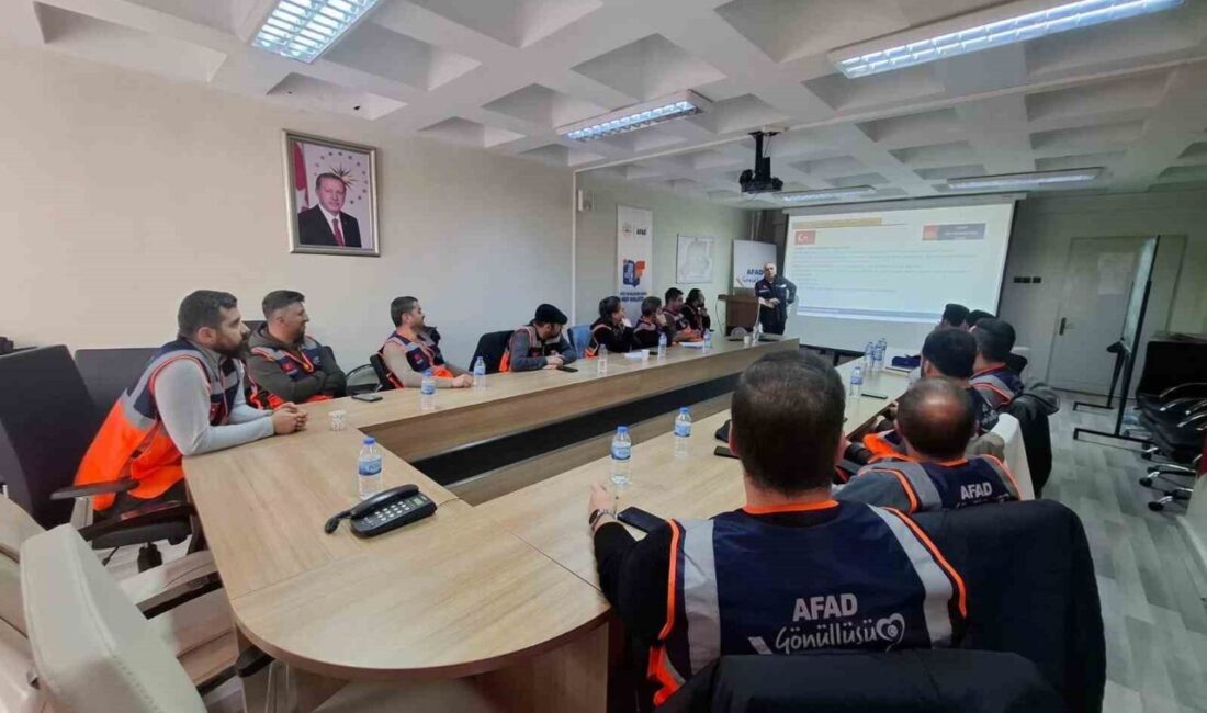 Bayburt’ta AFAD Gönüllüsü Eğitim Programı Başladı Bayburt İl Afet ve Acil Durum Müdürlüğü, Millî Eğitim Bakanlığı