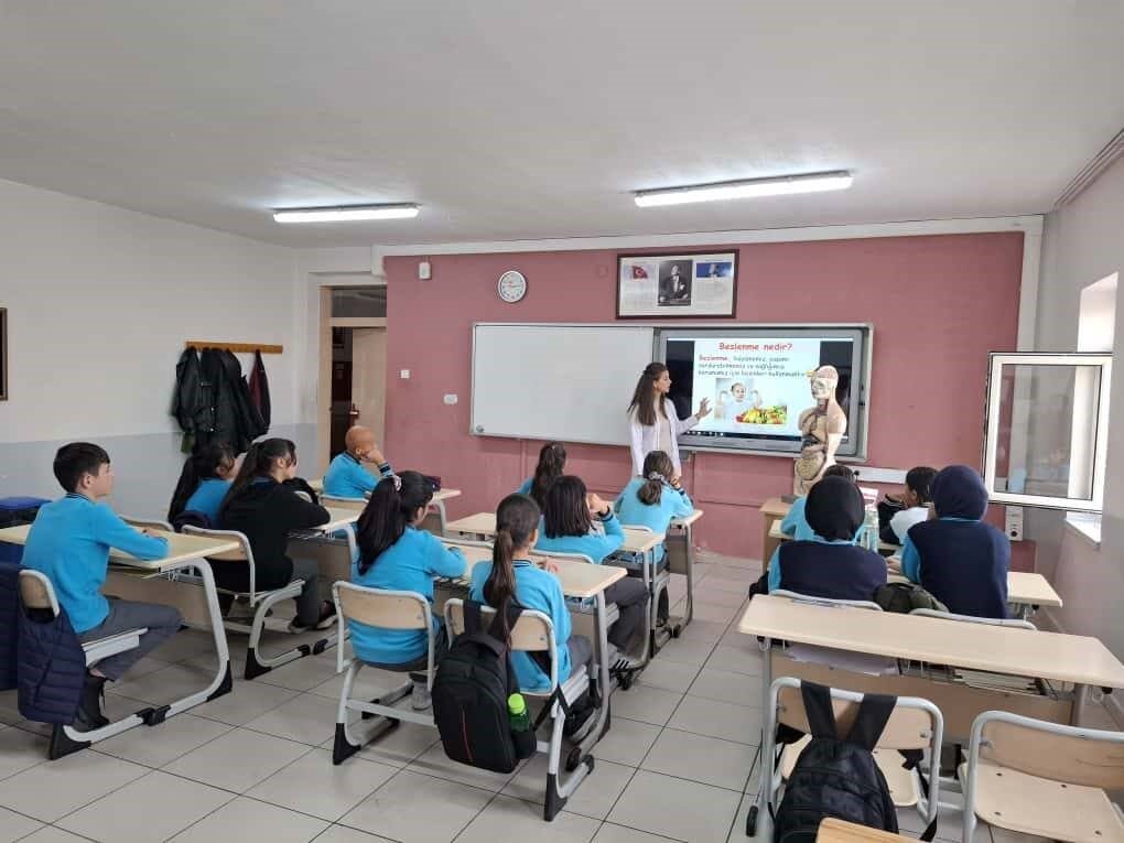 Bayburt’ta 535 Öğrenciye ‘Sağlıklı Yaşam’ Eğitimi Verildi