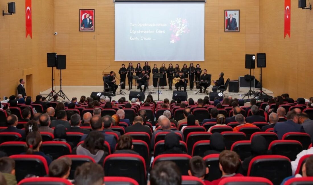 Bayburt Rekabet Kurumu Kız Anadolu Lisesi, 24 Kasım Öğretmenler Günü'nü