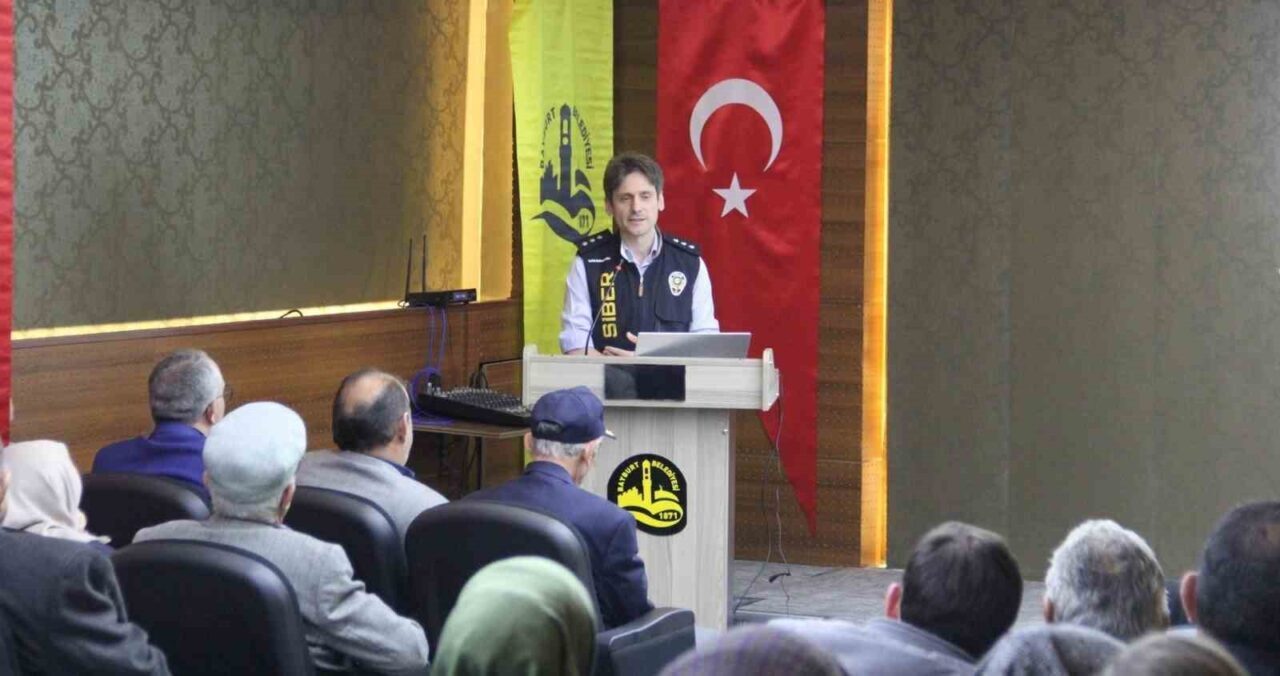 Bayburt’ta Siber Suçlarla Mücadele Birimi, Vatandaşları İnternet ve Telefon Dolandırıcılığına Karşı Bilgilendirdi