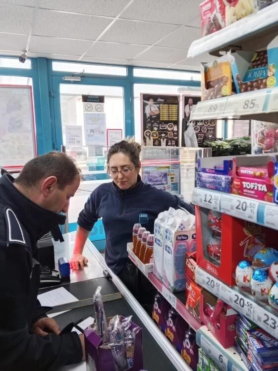 Bayırköy’de Zabıta Ekipleri, Gıda ve Hijyen Denetimlerini Sürekli Olarak Gerçekleştiriyor