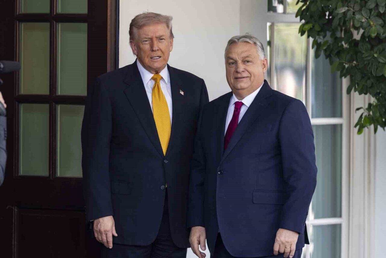 Beyaz Saray, ABD'nin Rus enerji yaptırımlarından Macaristan'ı bir yıl muaf